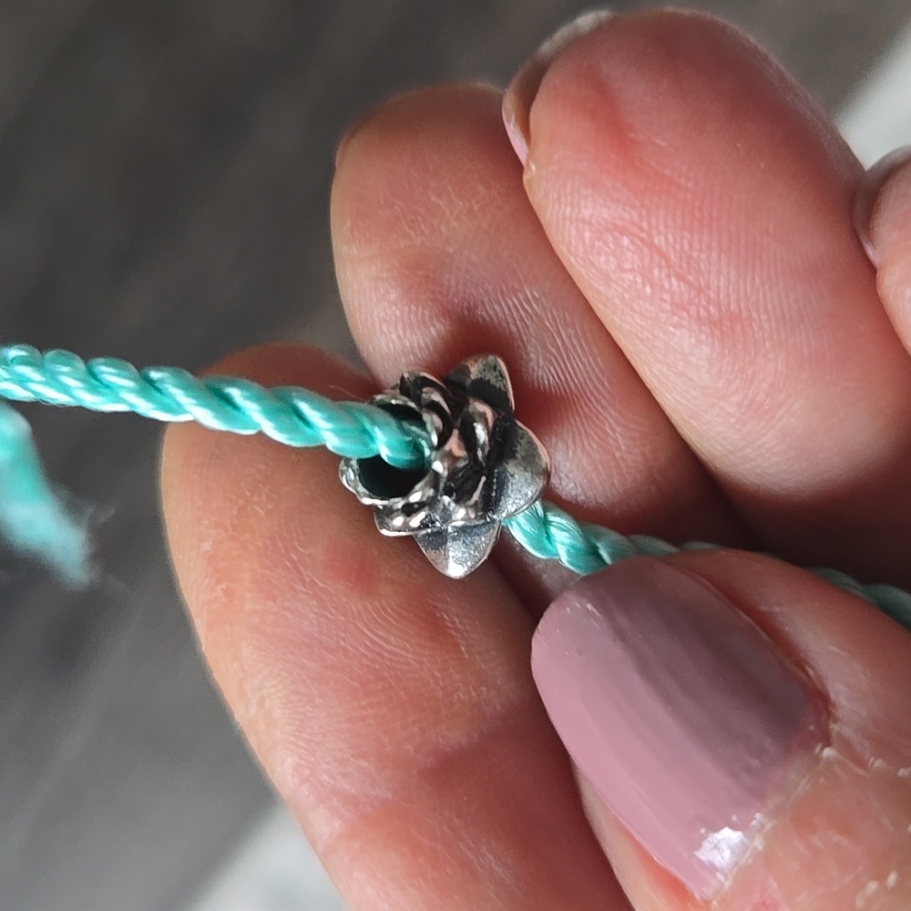 Silver Lotus Trollbead - Picture 3 of 6
